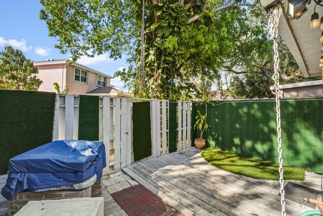 789 Crystal Lake Drive 789, Deerfield Beach, FL 33064