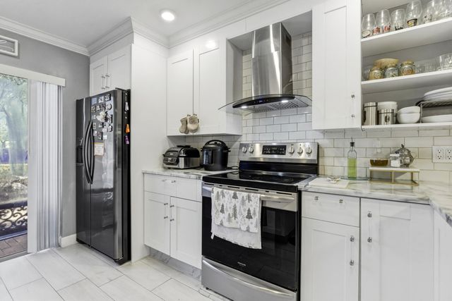 789 Crystal Lake Drive 789, Deerfield Beach, FL 33064