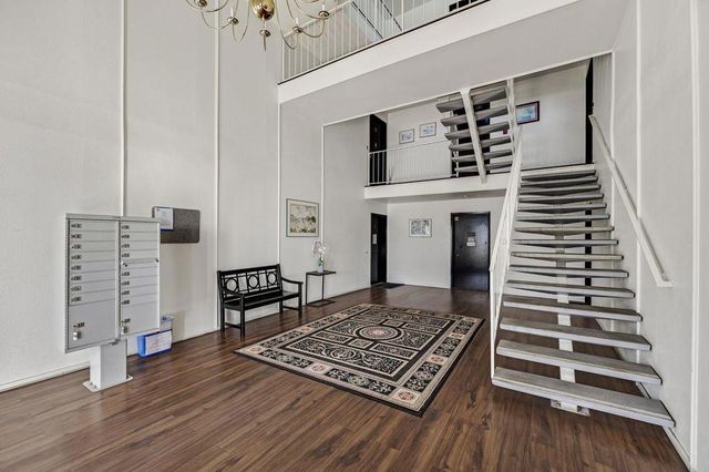 1945 Mount Vernon Court 3, Mountain View, CA 94040