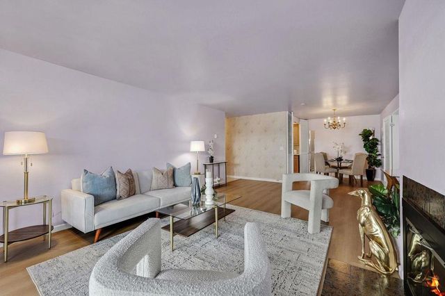 1945 Mount Vernon Court 3, Mountain View, CA 94040