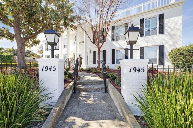 1945 Mount Vernon Court 3, Mountain View, CA 94040