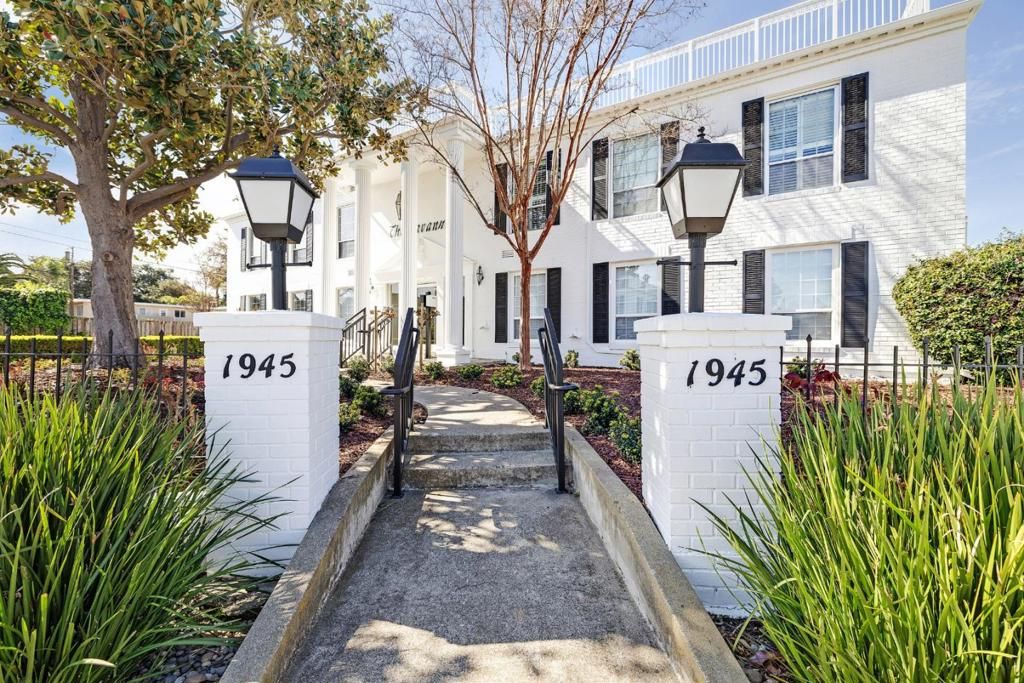 1945 Mount Vernon Court 3, Mountain View, CA 94040