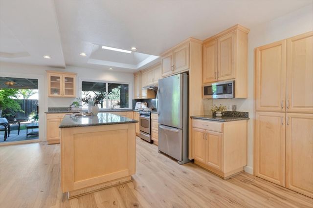 831 Colleen Drive, San Jose, CA 95123