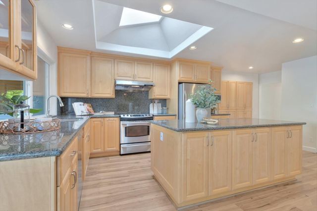 831 Colleen Drive, San Jose, CA 95123