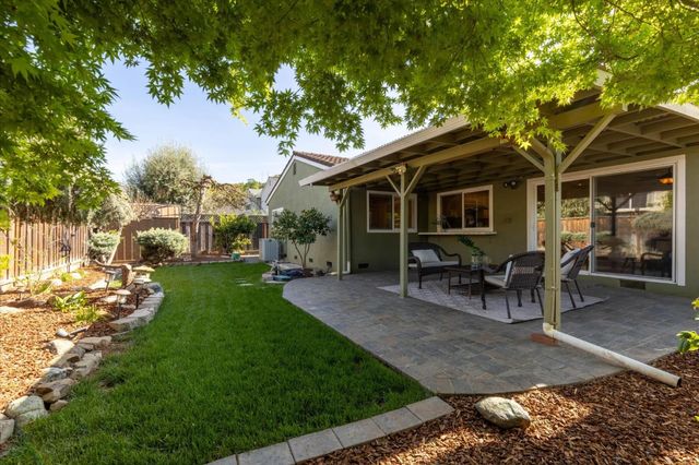 831 Colleen Drive, San Jose, CA 95123