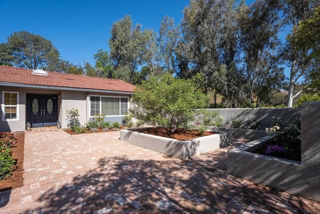 1668 Avenida Cherylita, El Cajon, CA 92020