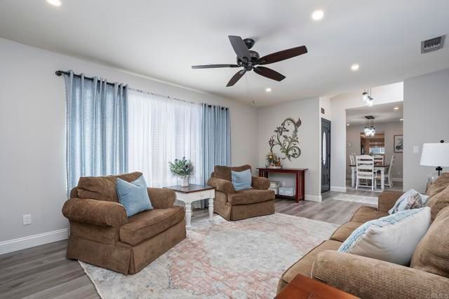 1668 Avenida Cherylita, El Cajon, CA 92020