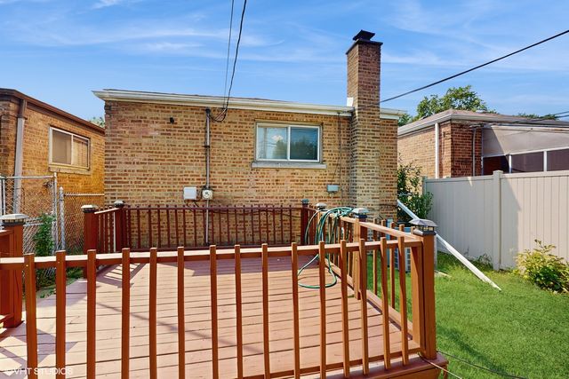 3052 E 97th Street, Chicago, IL 60617