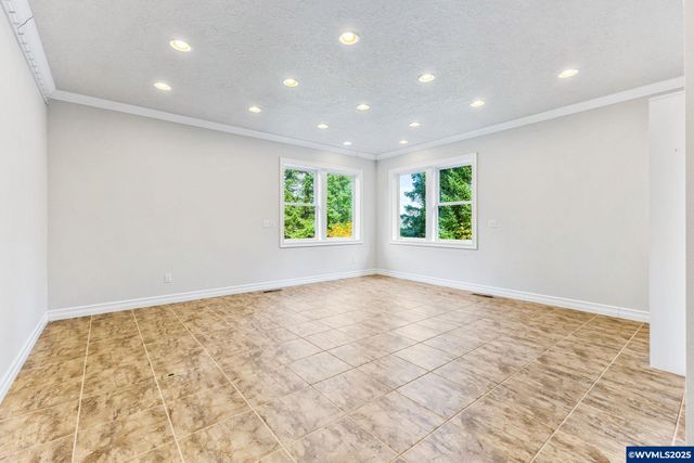 3595 Barnhart Rd, Dallas, OR 97338