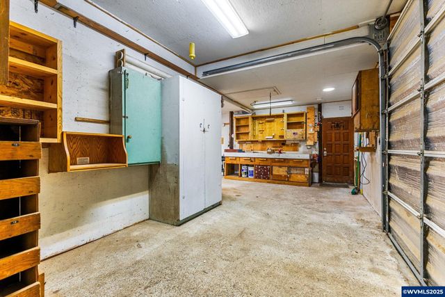 3595 Barnhart Rd, Dallas, OR 97338