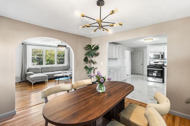 15 Fensmere Rd, Boston, MA 02132