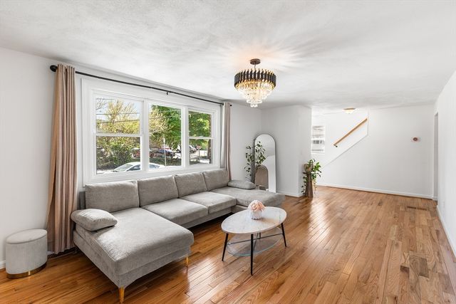 15 Fensmere Rd, Boston, MA 02132