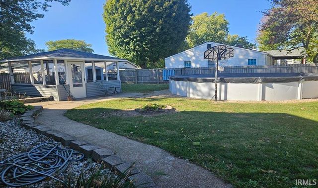 1300 Myrtle Avenue, Frankfort, IN 46041