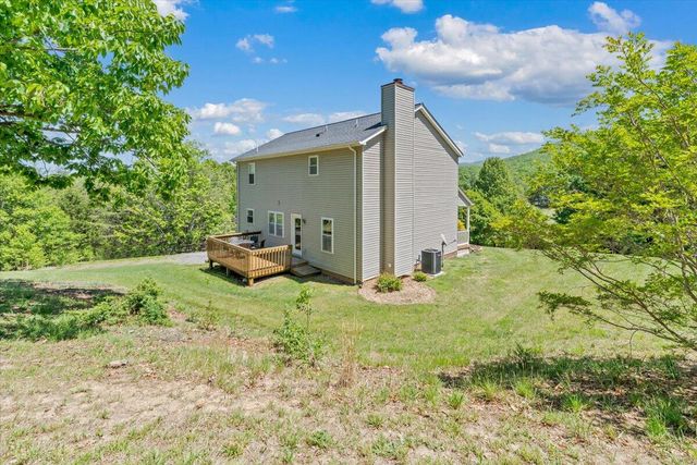 1263 Houston Mines RD, Troutville, VA 24175