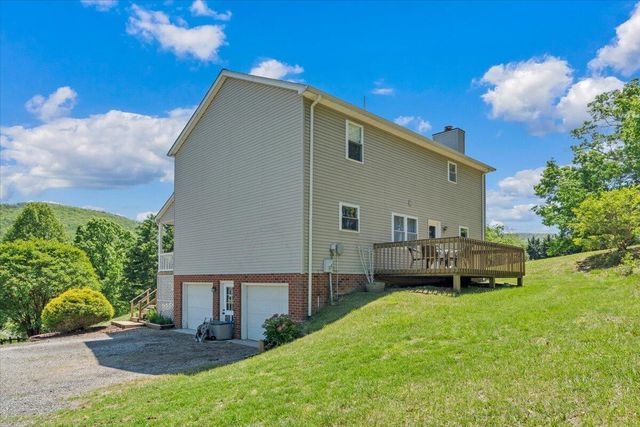 1263 Houston Mines RD, Troutville, VA 24175