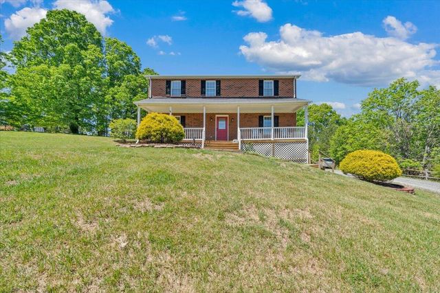 1263 Houston Mines RD, Troutville, VA 24175