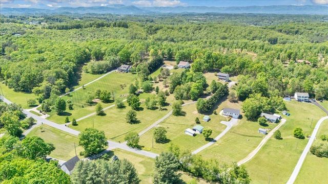 1263 Houston Mines RD, Troutville, VA 24175