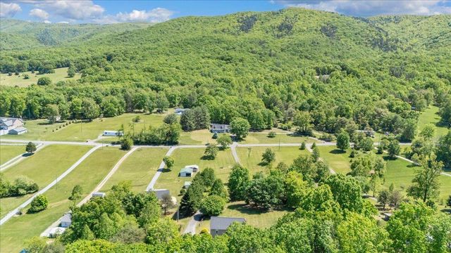 1263 Houston Mines RD, Troutville, VA 24175