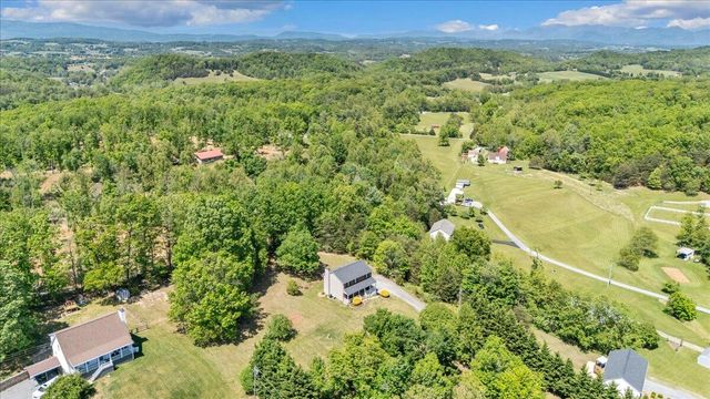 1263 Houston Mines RD, Troutville, VA 24175
