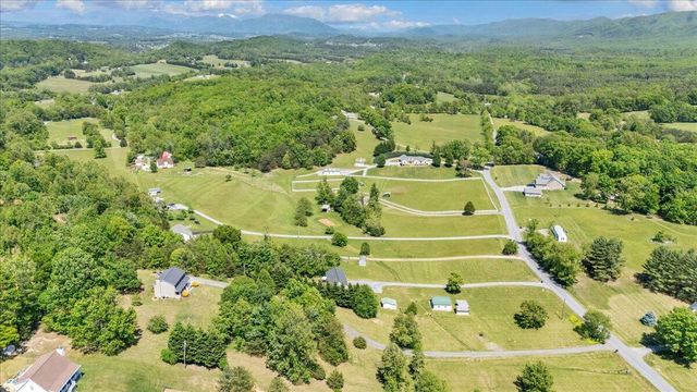 1263 Houston Mines RD, Troutville, VA 24175
