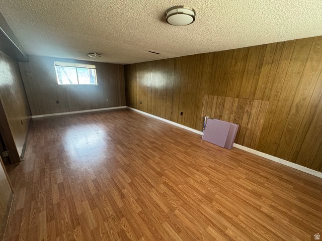 8629 S VAQUERO DR, Sandy, UT 84107