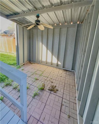 706 W 10th Street, Weslaco, TX 78596