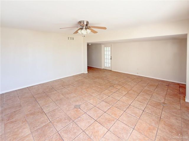 706 W 10th Street, Weslaco, TX 78596