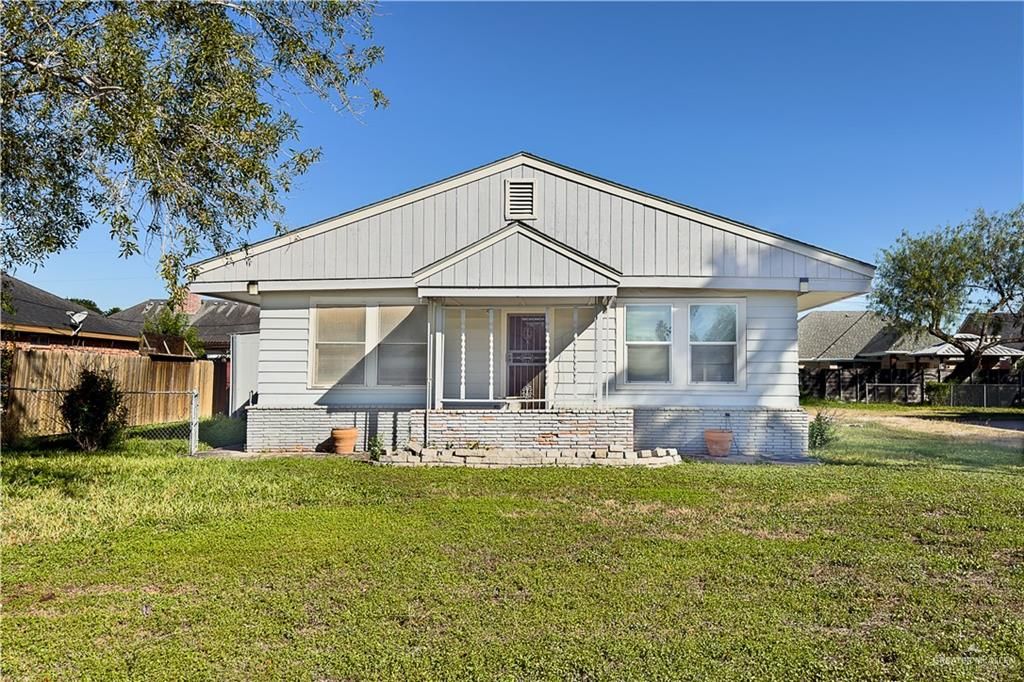 706 W 10th Street, Weslaco, TX 78596