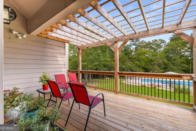 1621 La Fayette Drive, Loganville, GA 30052