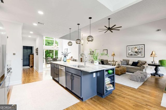 1621 La Fayette Drive, Loganville, GA 30052