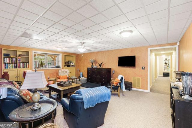 1621 La Fayette Drive, Loganville, GA 30052