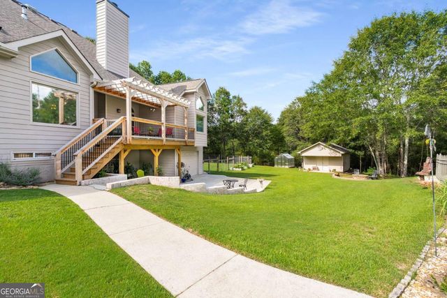 1621 La Fayette Drive, Loganville, GA 30052