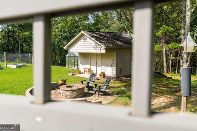 1621 La Fayette Drive, Loganville, GA 30052