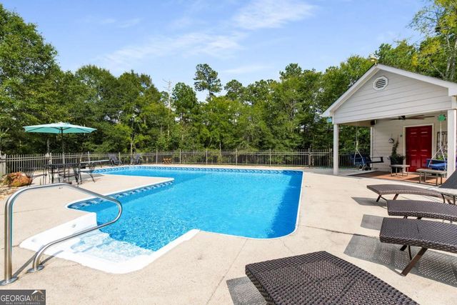 1621 La Fayette Drive, Loganville, GA 30052