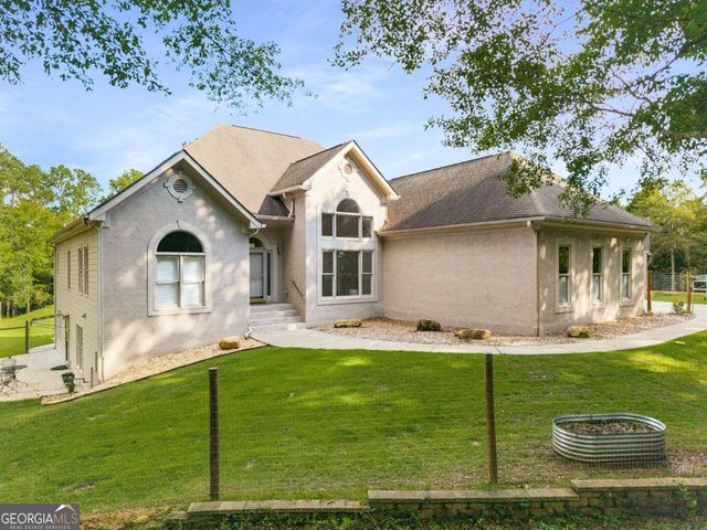 1621 La Fayette Drive, Loganville, GA 30052