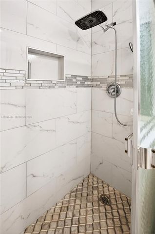 6445 W Pinehurst Cir W D25, Tamarac, FL 33321