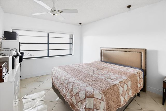 6445 W Pinehurst Cir W D25, Tamarac, FL 33321