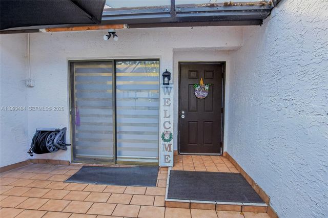 6445 W Pinehurst Cir W D25, Tamarac, FL 33321