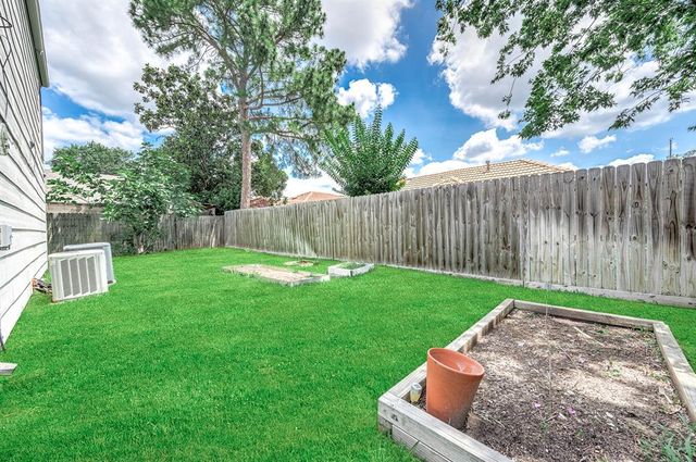 12710 Ashford Pine Drive, Houston, TX 77082
