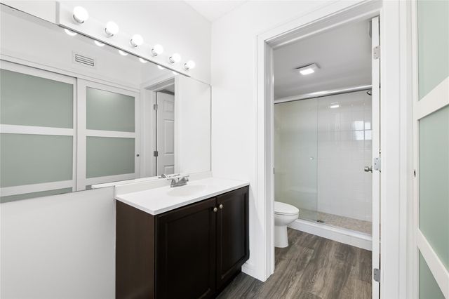 2767 Carambola Circle 402, Coconut Creek, FL 33066