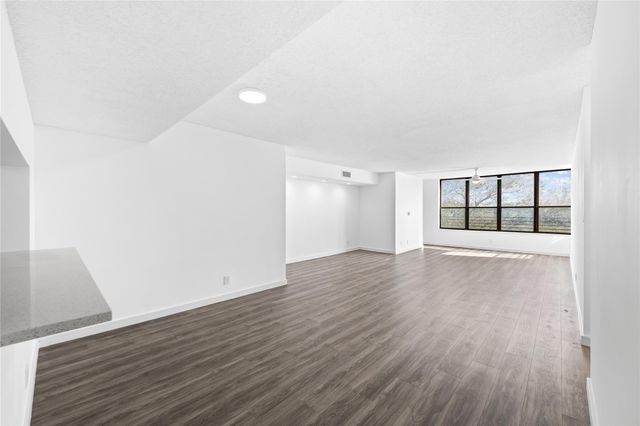 2767 Carambola Circle 402, Coconut Creek, FL 33066