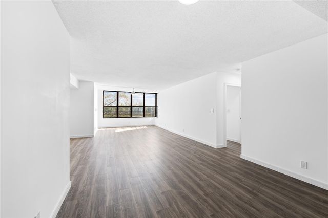 2767 Carambola Circle 402, Coconut Creek, FL 33066