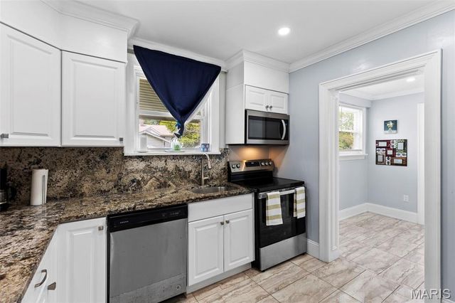 3929 Bates Street, St Louis, MO 63116