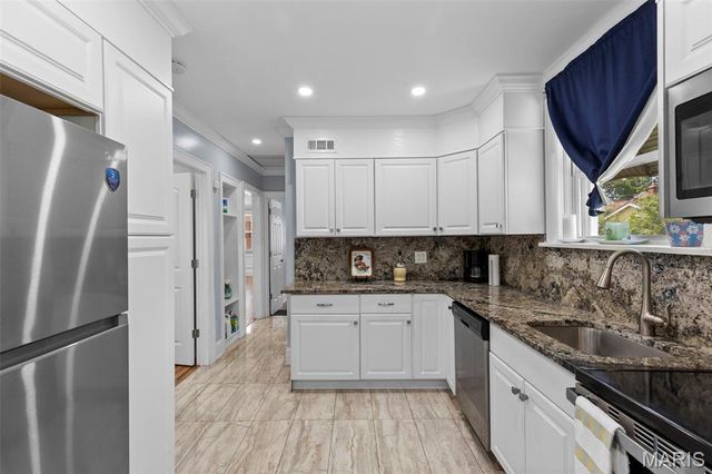 3929 Bates Street, St Louis, MO 63116