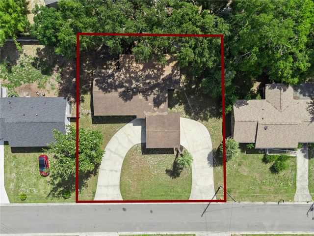 1310 LEE COURT, Leesburg, FL 34748