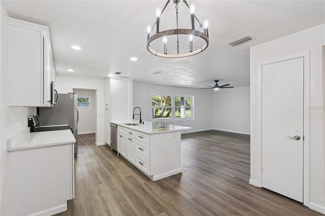 1310 LEE COURT, Leesburg, FL 34748