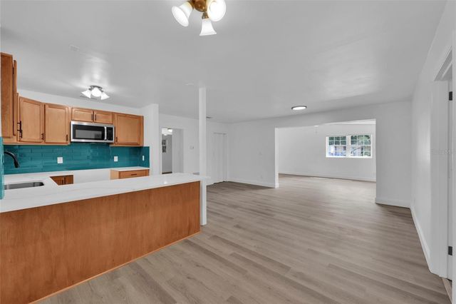 1110 BUSAC AVENUE, Jacksonville, FL 32205