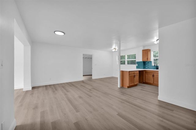 1110 BUSAC AVENUE, Jacksonville, FL 32205