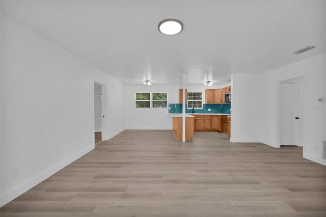 1110 BUSAC AVENUE, Jacksonville, FL 32205