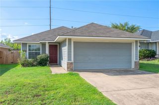 1114 Cottage Grove Circle, Bryan, TX 77801